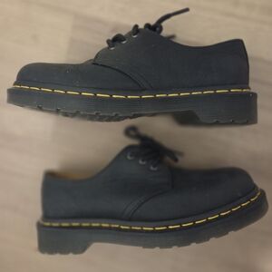 Dr. Martens 1461 - Women's Size 6- Black Pebbled Leather